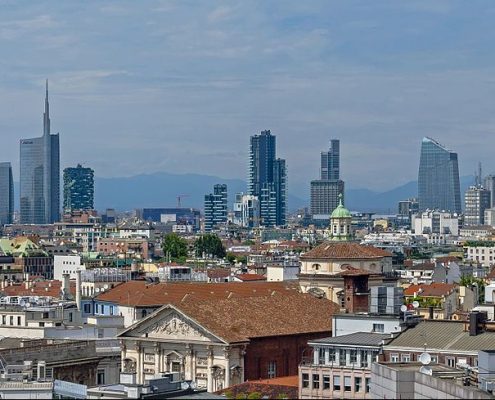 Razgled s strehe milanske katedrale.