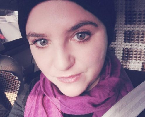 Barbara Jamnik je potrebovala samo en stavek, da se je odločila za študij kitajščine. In samo en obisk Kitajske, da je ostala tam in o vrnitvi v domovino ne razmišlja več. Kot boste lahko slišali, na Kitajskem Barbara počne marsikaj, predvsem pa se počuti dobro in v pogovoru je najprej povedala, česa se je od Kitajske oziroma Kitajcev naučila.