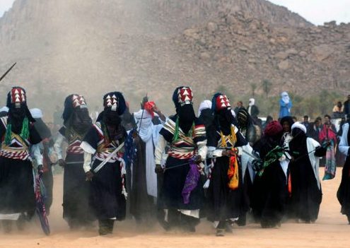 Tuareški festival v alžirski puščavi.