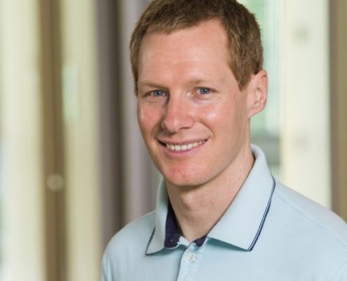 Dr. Andrej Košmrlj.